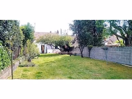 charmante maison de 4 pièces à nantes - quartier zola avec jardin clos  et combles aménage
