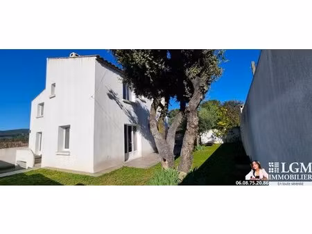 maison contemporaine – 154 m² – terrasse panoramique – proche écoles et commerces