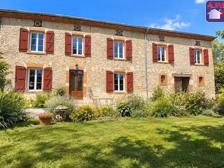 vente maison 6 pièces 230 m² à carla-bayle (09130)  295 000 €