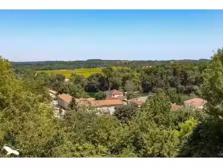 vente maison 5 pièces 132 m² à mosnac-saint-simeux (16120)  262 400 €