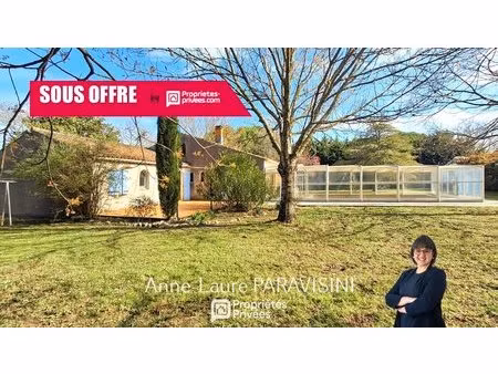castelnaudary : maison de plain-pied et son parc arboré