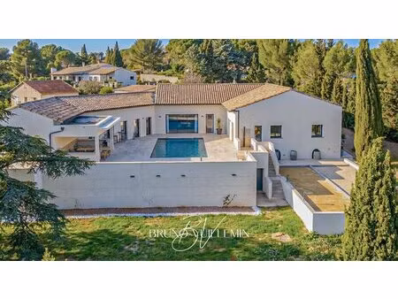 villa d'architecte dpe a/a secteur résidentiel recherché