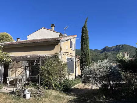 vente villa 4 pièces 98 m² à nyons (26110)  295 000 €