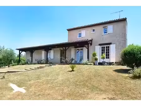 vente maison 6 pièces 197 m² à fleac (16730)  288 640 €