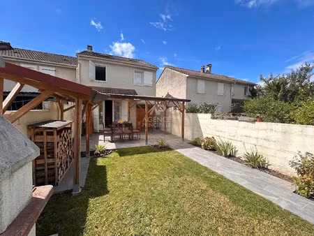 vente maison 4 pièces 80 m² à carrières-sous-poissy (78955)  299 000 €