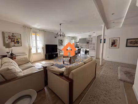 location appartement 4 pièces 90 m² à la londe-les-maures (83250)