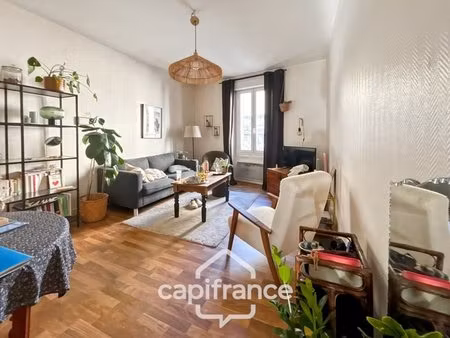 bordeaux/quartier st seurin/ a vendre t2 lumineux