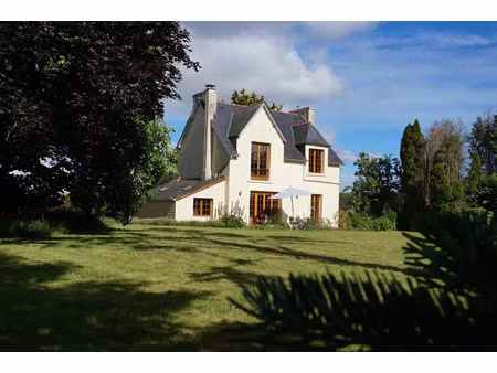 vente commerce 14 pièces 273 m² plonévez-du-faou (29530)