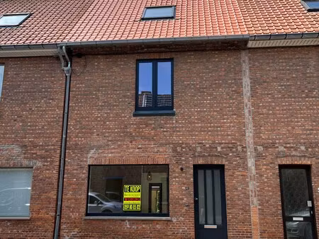 huis te koop in oostende met 3 slaapkamers