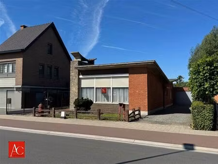 huis te koop in sint-niklaas met 2 slaapkamers