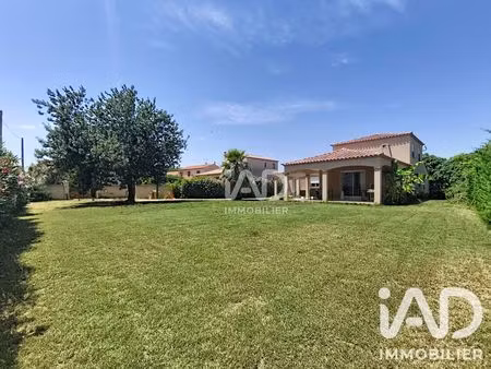 maison traditionnelle à baho (66540)