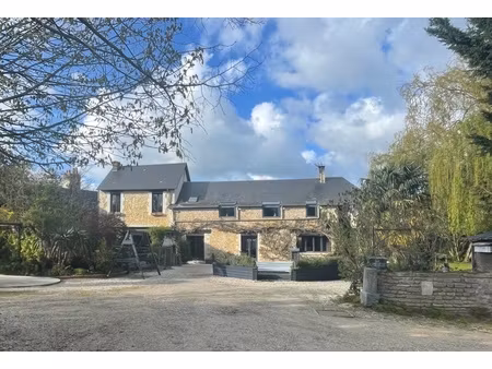 maison 20 pièces - 400 m²