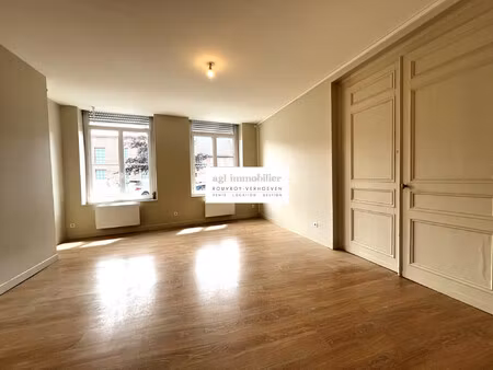 location appartement 2 pièces 60m² bergues 59380