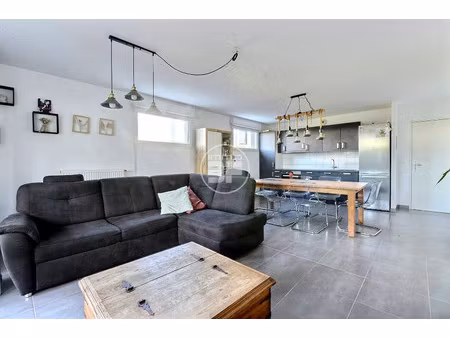 magnifique f3 rez-de-jardin de 74 m²