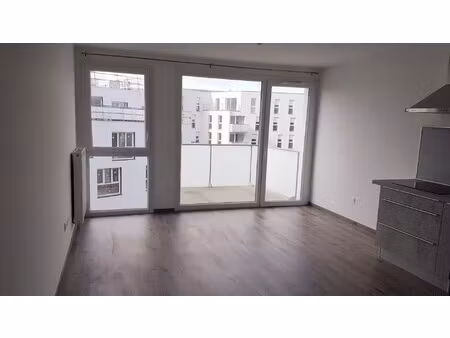 location appartement 3 pièces 63m² lille 59000