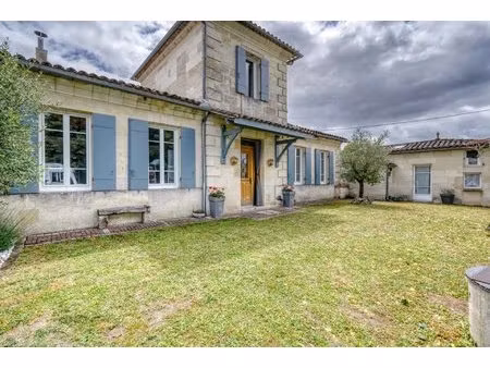 maison 7 pièces en r+1 de 166m2 habitables sur parcelle de 740m2