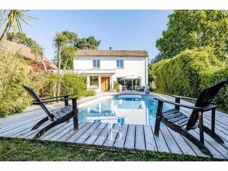 pessac centre - maison de 235 m² - piscine - jardin de 1000 m² - dépendance de 45 m²