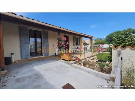 vente maison 4 pièces 106.92 m² à le château-d'oléron (17480)  335 000 €