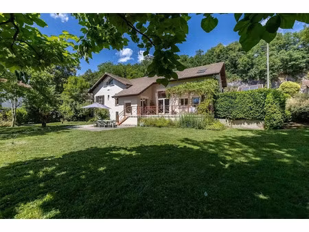 vente maison 6 pièces 175 m² à saint-benoit (01300)  325 000 €