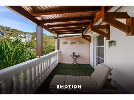 vente maison 4 pièces 106 m² à saint-martin (97150)  340 000 €
