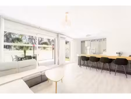 vente appartement simiane-collongue 13109 - - surface privée