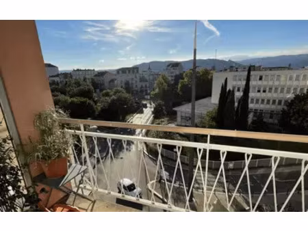 valence (26000)