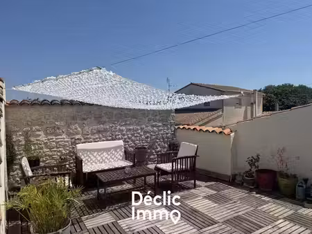 vente maison saint-just-luzac 17320 - - surface privée
