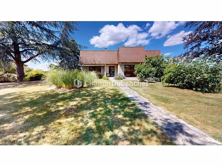 vente maison 6 pièces 144 m² à commelle-vernay (42120)  319 000 €
