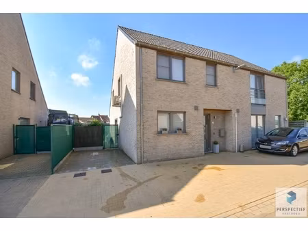 huis te koop in sint-joris met 3 slaapkamers