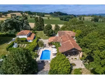 maison de luxe de 18 pièces en vente à le temple-sur-lot  france