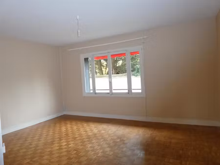 location appartement 2 pièces 54m² fontainebleau 77300