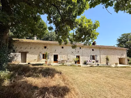 vente maison 8 pièces 233.85 m² à saint-coutant (79120)  399 500 €