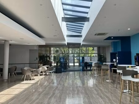 location bureaux 1 430 m²