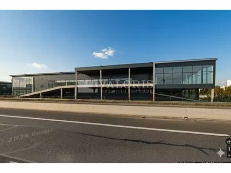 location commerce venissieux 69200 3754m²