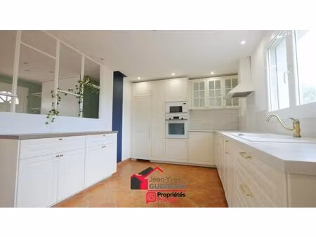 maison 3 chambres plain-pied + dépendance de 30 m² électricité tout-à-l'égout
