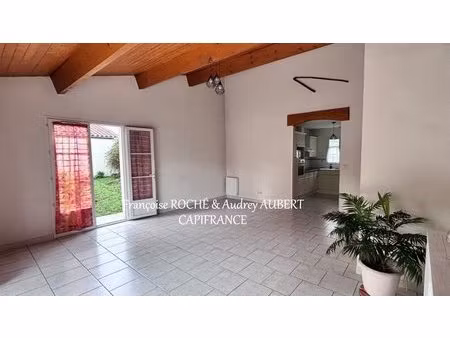 maison 88m2 - plain-pied - 4 pièces - 3 chambres - garage à saintes (17)