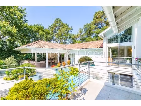 hossegor golf  villa de standing avec cinq chambres