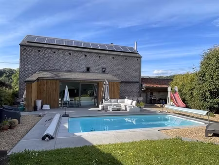 huis te koop in yvoir met 5 slaapkamers