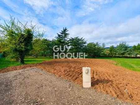 terrain brindas 900 m2