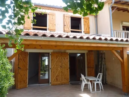 charmante maison de village à aurignac  2 chambres  111 m²