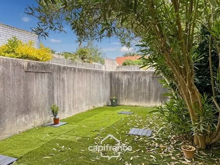appartement 2 pièces avec jardin  terrasse et parking - la rochelle  la genette