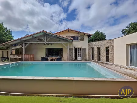 maison t7 parentis en born