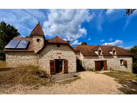 vente maison 8 pièces 250 m² à figeac (46100)  420 000 €