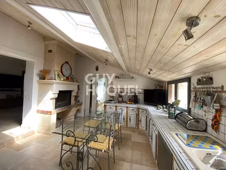 vente maison 5 pièces 181 m² à arveyres (33500)  424 000 €
