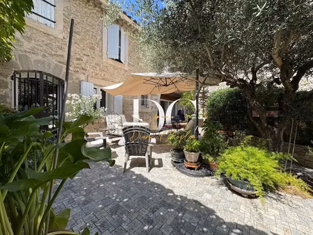 vente maison 5 pièces 179 m² à caumont-sur-durance (84510)  424 000 €