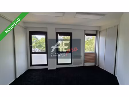 achat local professionnel 64m² st nazaire 44600