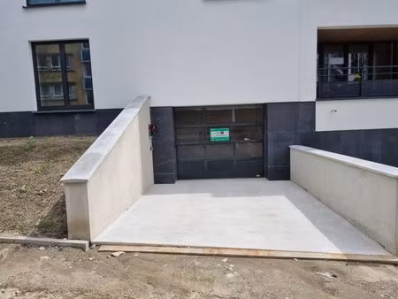 parking à louer à du delta - deltastraat 75 forest (vbe37980)
