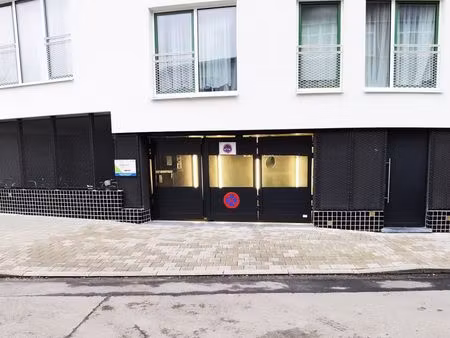 parking à louer à des faînes - beukenootjesstraat 242 neder-over-heembeek (vbe38001)