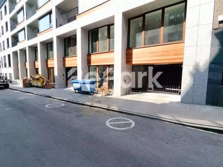 parking à louer à jourdan 95 saint-gilles (vbe38100)