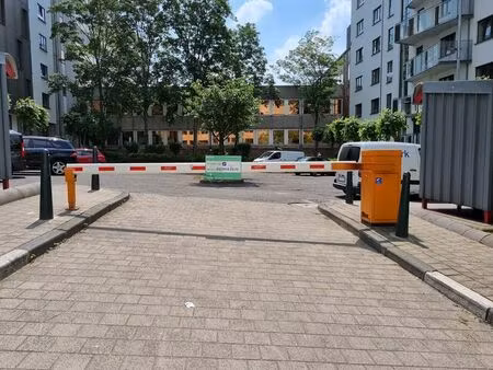 parking à louer à de l'ommegang - ommegangstraat 3 bruxelles (vbe38030)